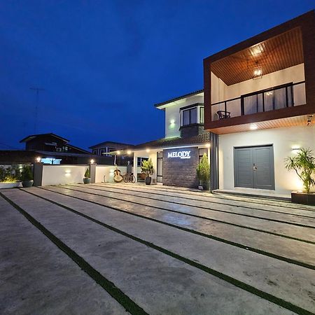 Melody Whole Or Suite Room Muar Eksteriør bilde