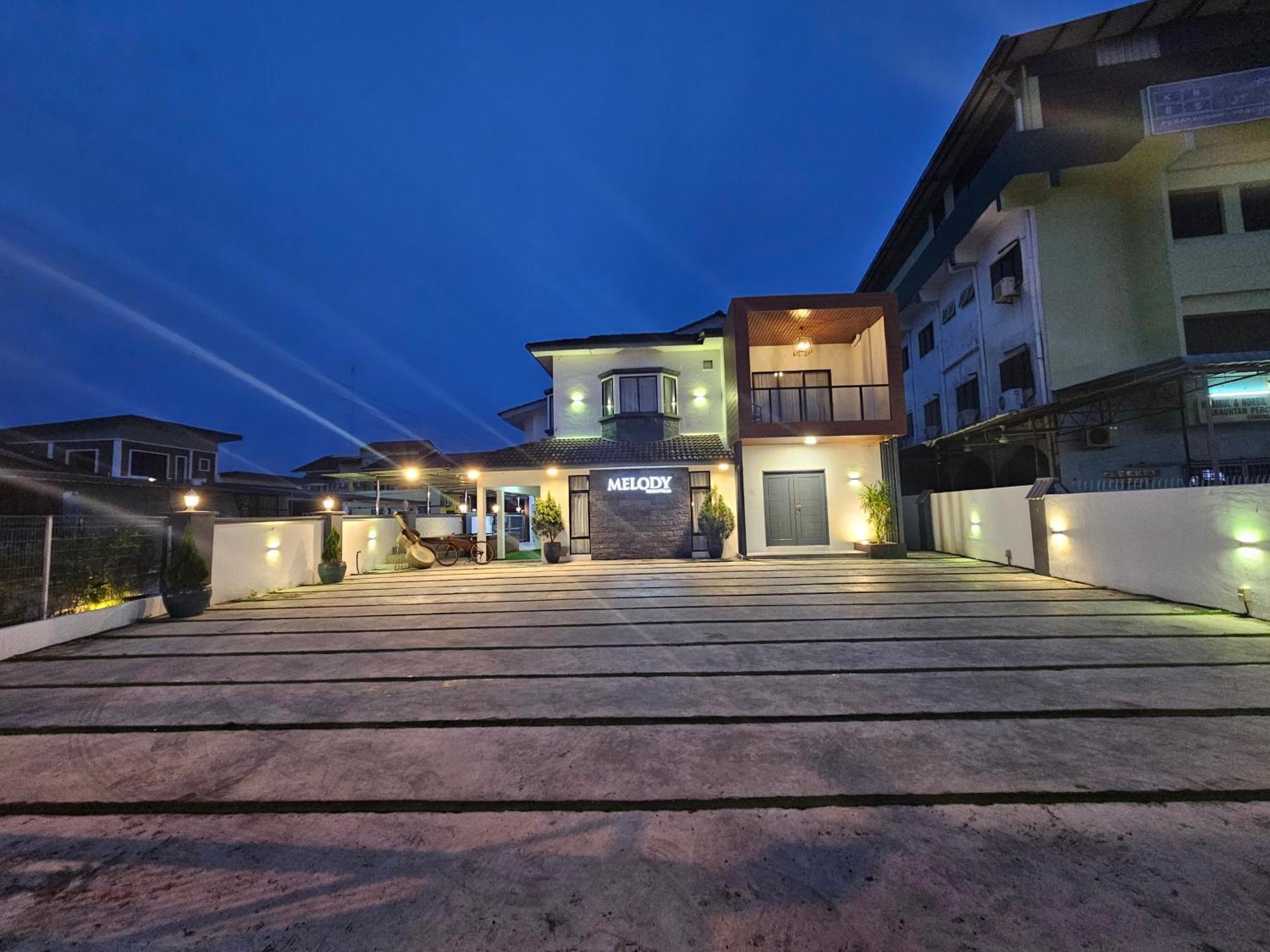 Melody Whole Or Suite Room Muar Eksteriør bilde